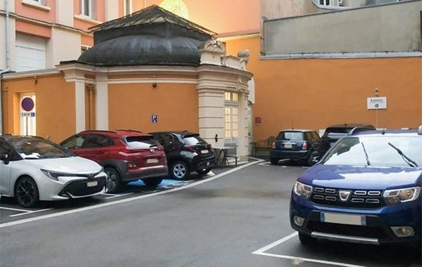 Grand Hotel Du Tonneau D'Or بلفور المظهر الخارجي الصورة