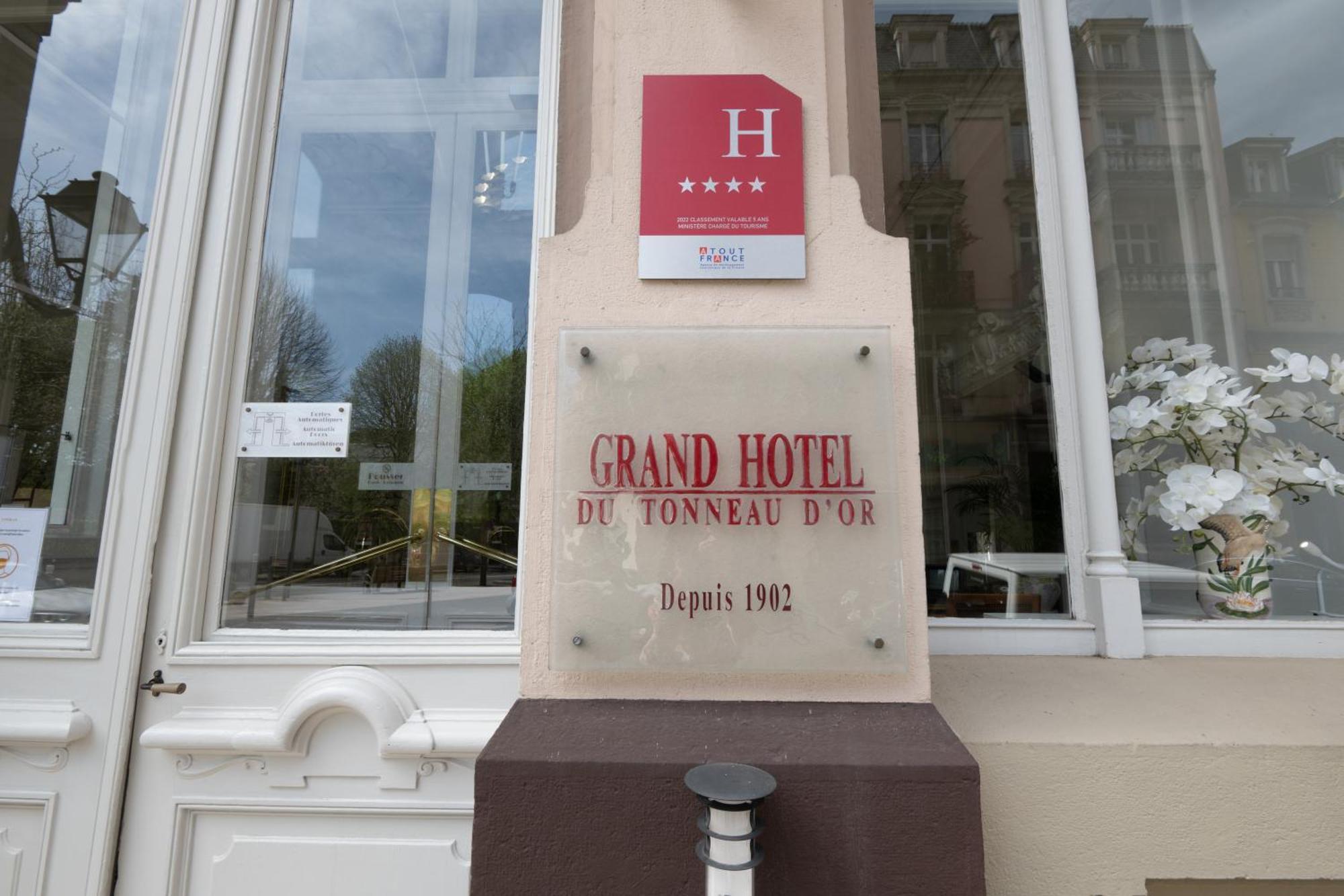Grand Hotel Du Tonneau D'Or بلفور المظهر الخارجي الصورة