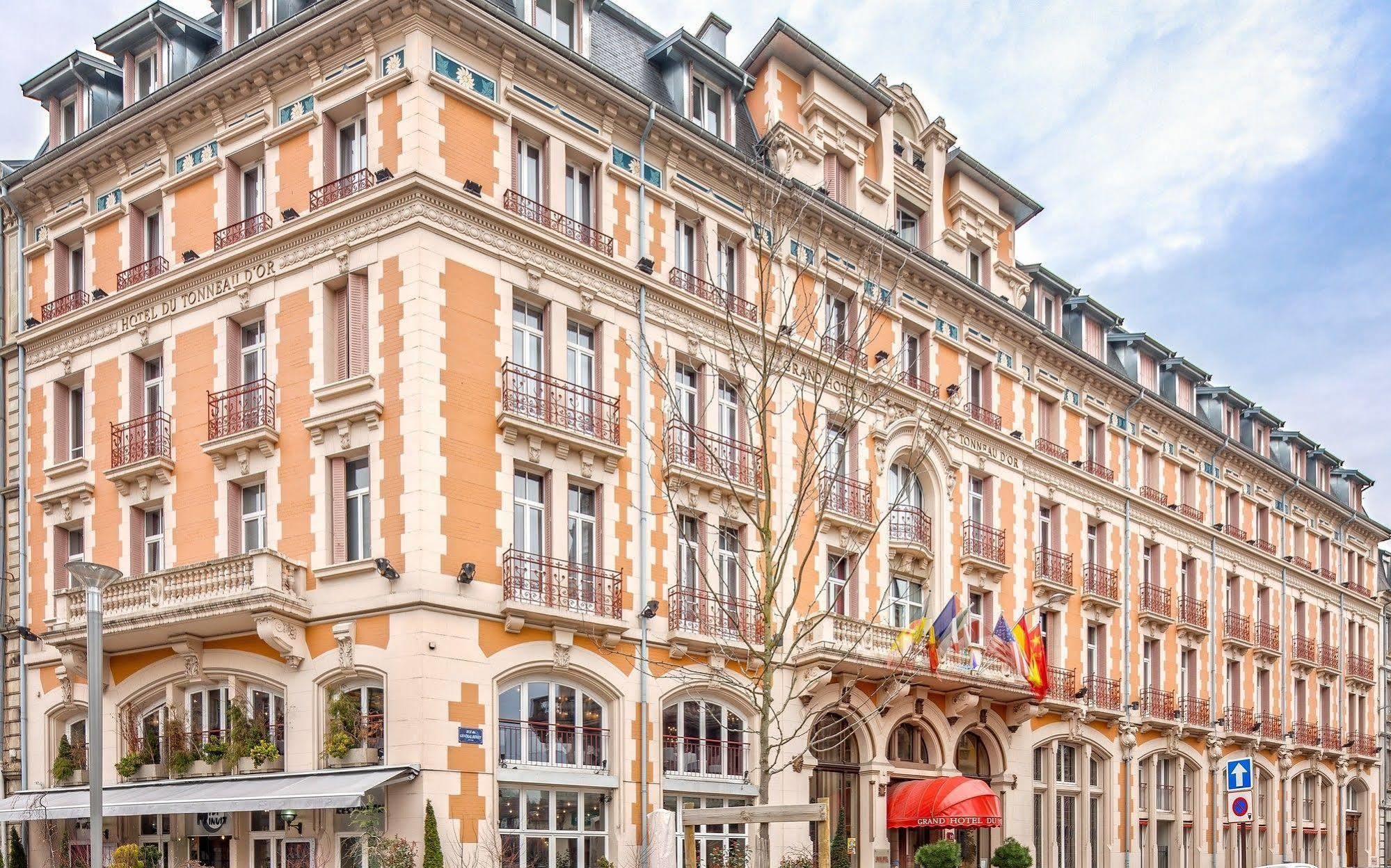 Grand Hotel Du Tonneau D'Or بلفور المظهر الخارجي الصورة